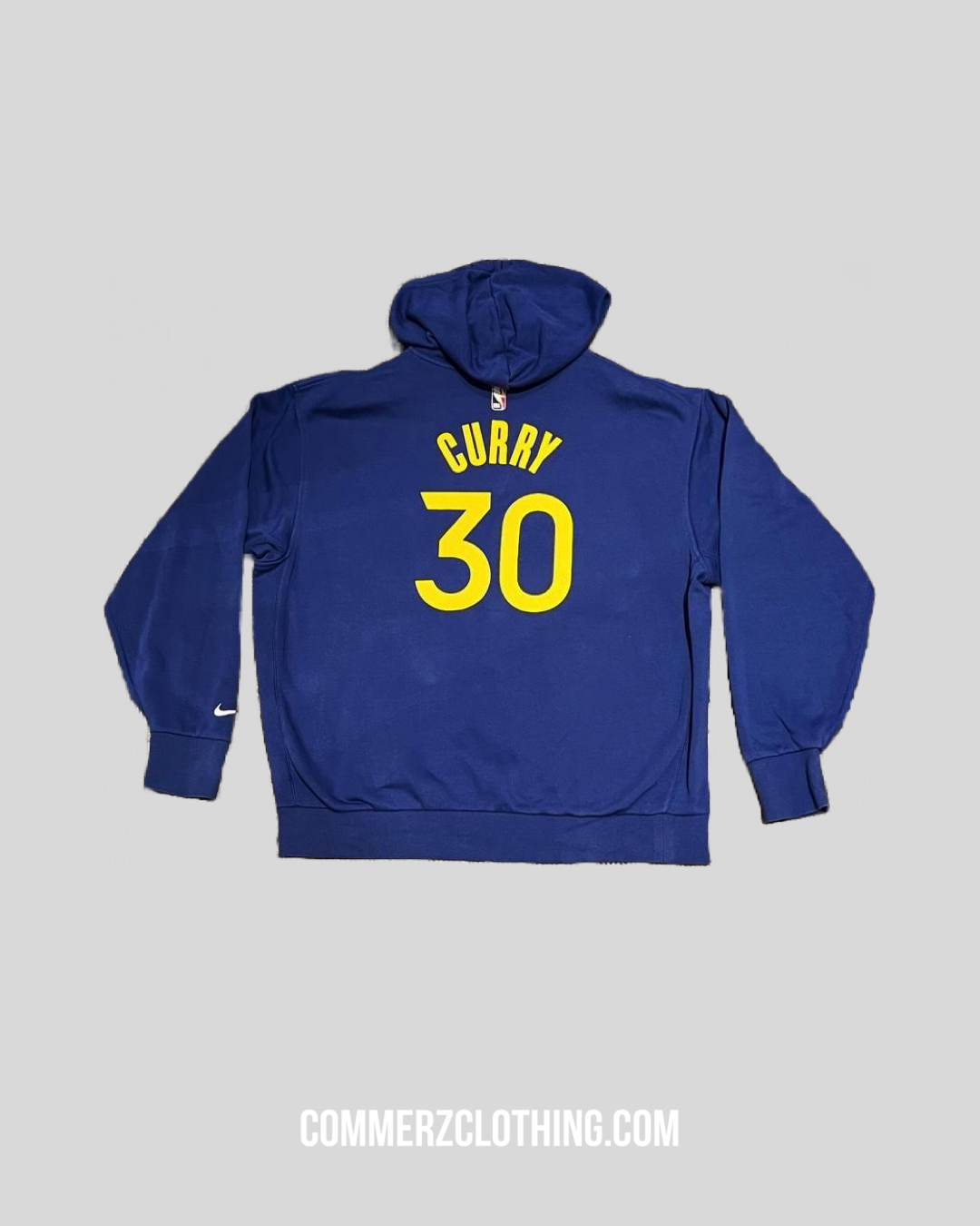 Produktfoto Vintage NIKE Hoodie NBA blau mit gelbem Print Rückseite