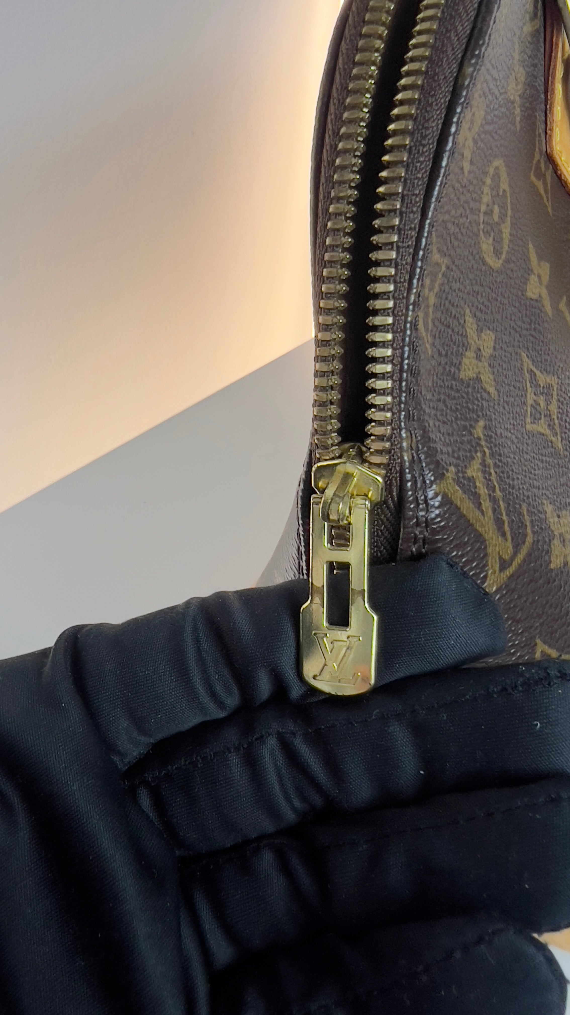 Vintage Louis Vuitton Alma PM T09 Luxus Handtasche