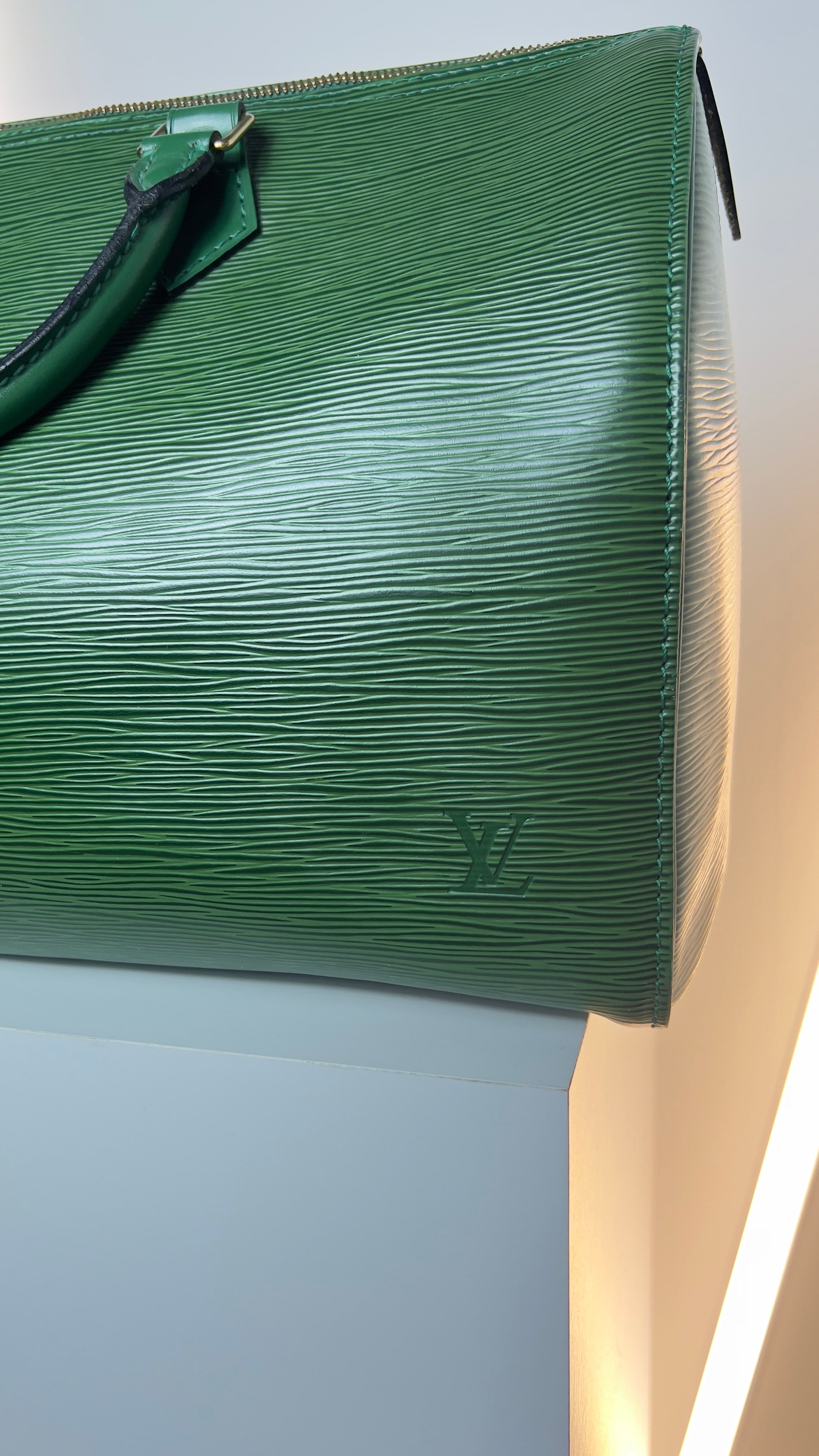 Vintage Louis Vuitton Speedy Grün Epi T17 Luxus Handtasche Imprägnierung LV